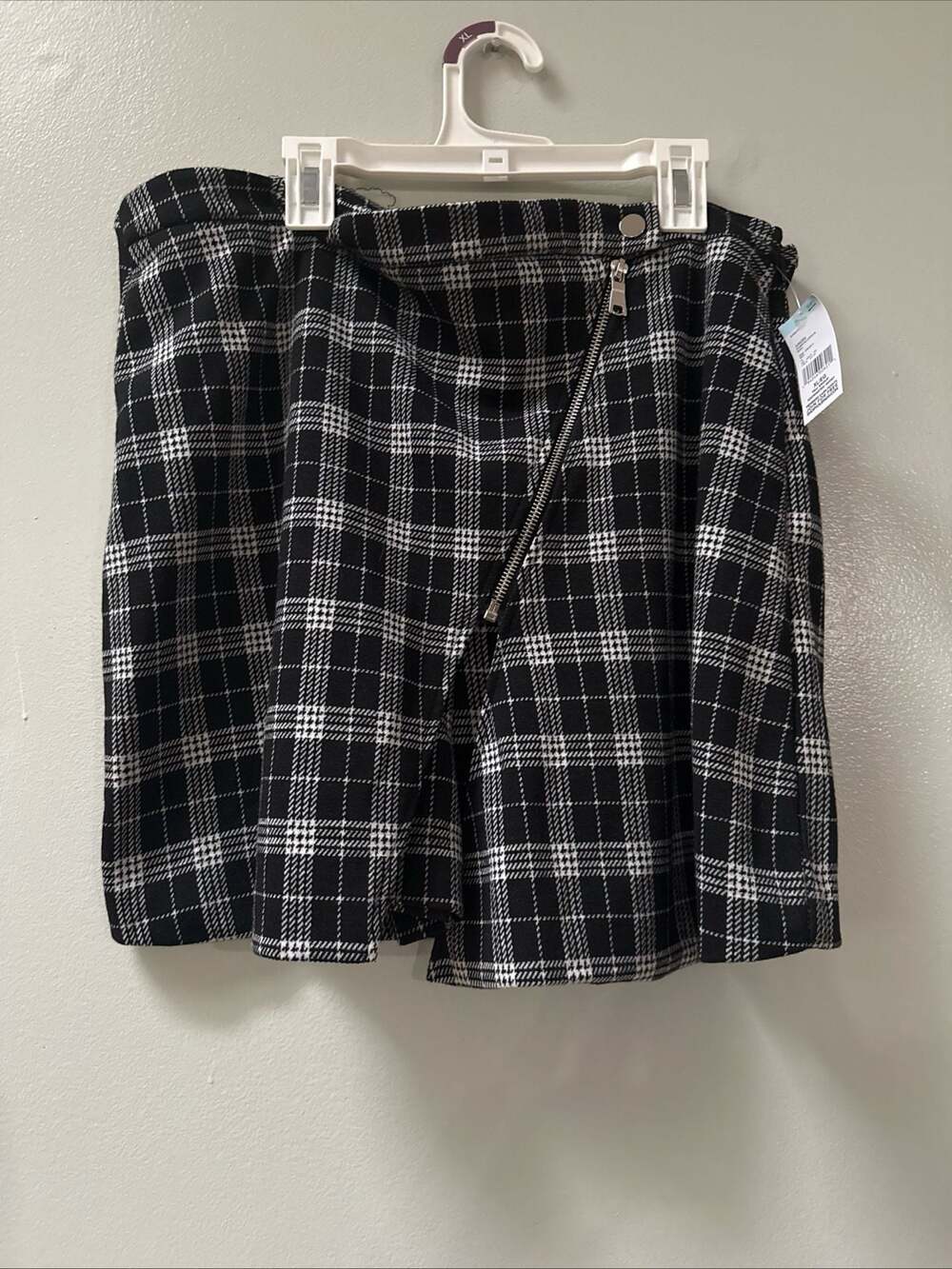 AMP Black and White Plaid Skirt with Zippers , Size M